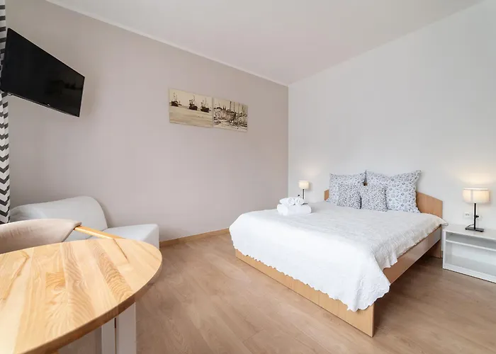 Nord Bis 亚斯塔尔尼亚